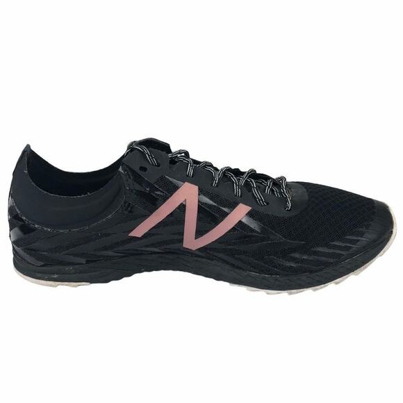 New Balance Women's Racing Sneaker Size 8 - Picture 1 of 13